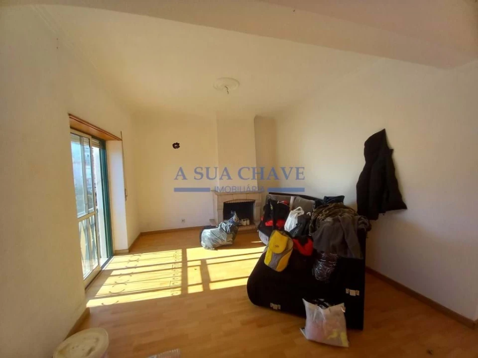 Apartamento T2 para Venda em Laranjeiro e Feijó Foto 10