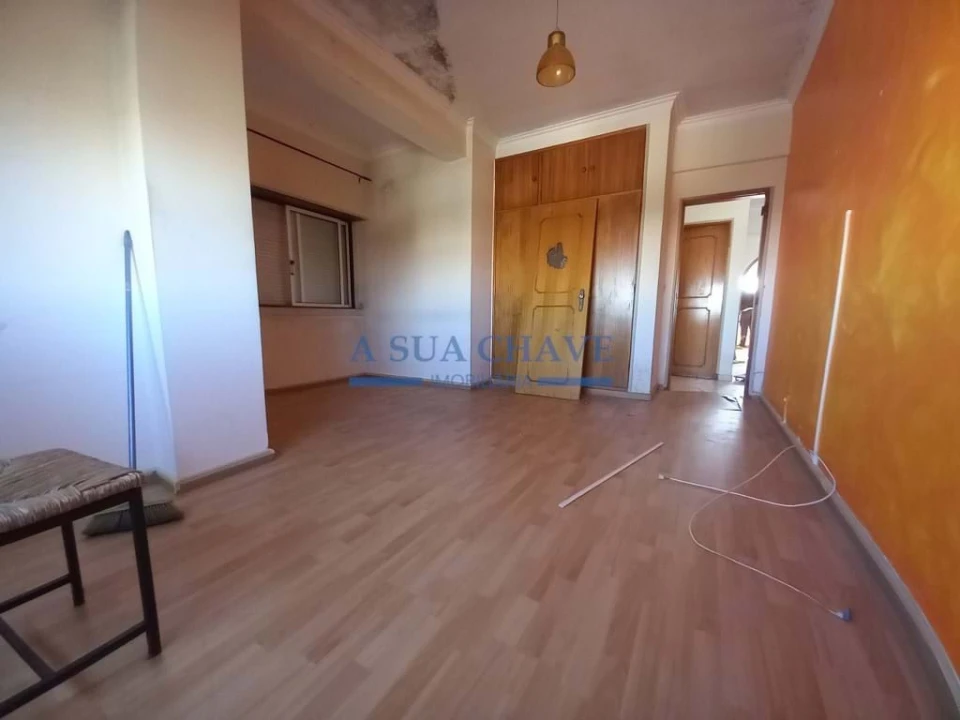 Apartamento T2 para Venda em Laranjeiro e Feijó Foto 22