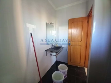 Apartamento T2 para Venda em Laranjeiro e Feijó