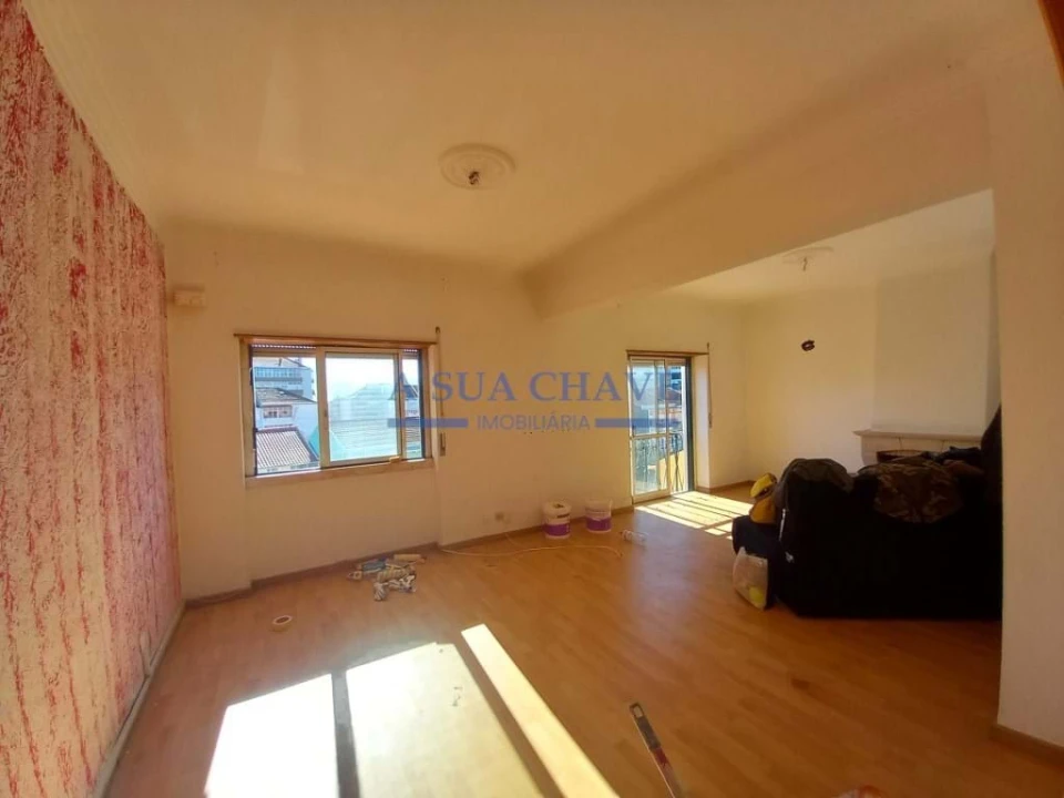 Apartamento T2 para Venda em Laranjeiro e Feijó Foto 6