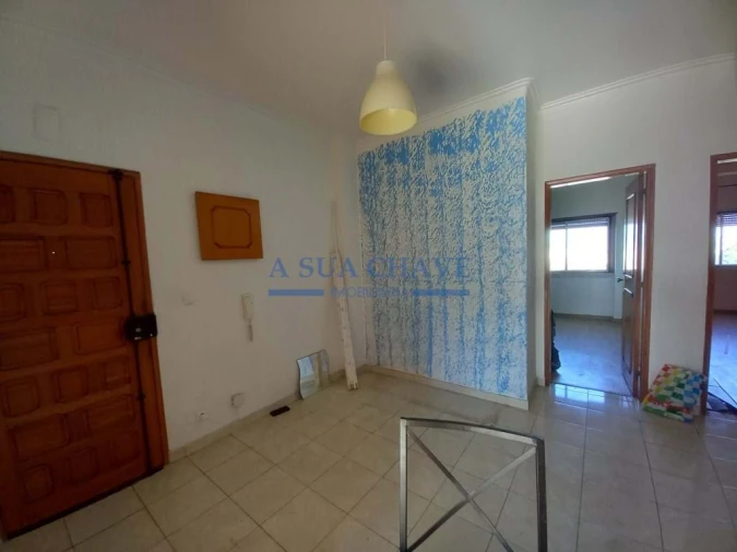 Apartamento T2 para Venda em Laranjeiro e Feijó Foto 5