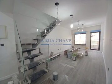 Apartamento T4 para Venda em Costa da Caparica