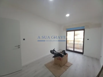 Apartamento T4 para Venda em Costa da Caparica