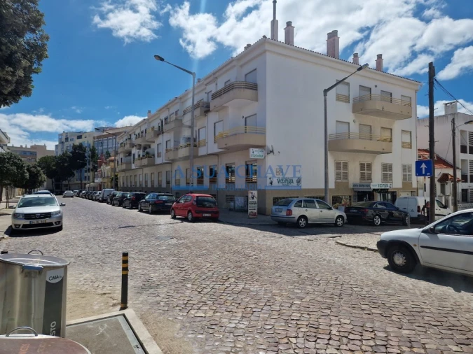 Apartamento T4 para Venda em Costa da Caparica