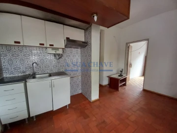 Apartamento T1 para Venda em Corroios