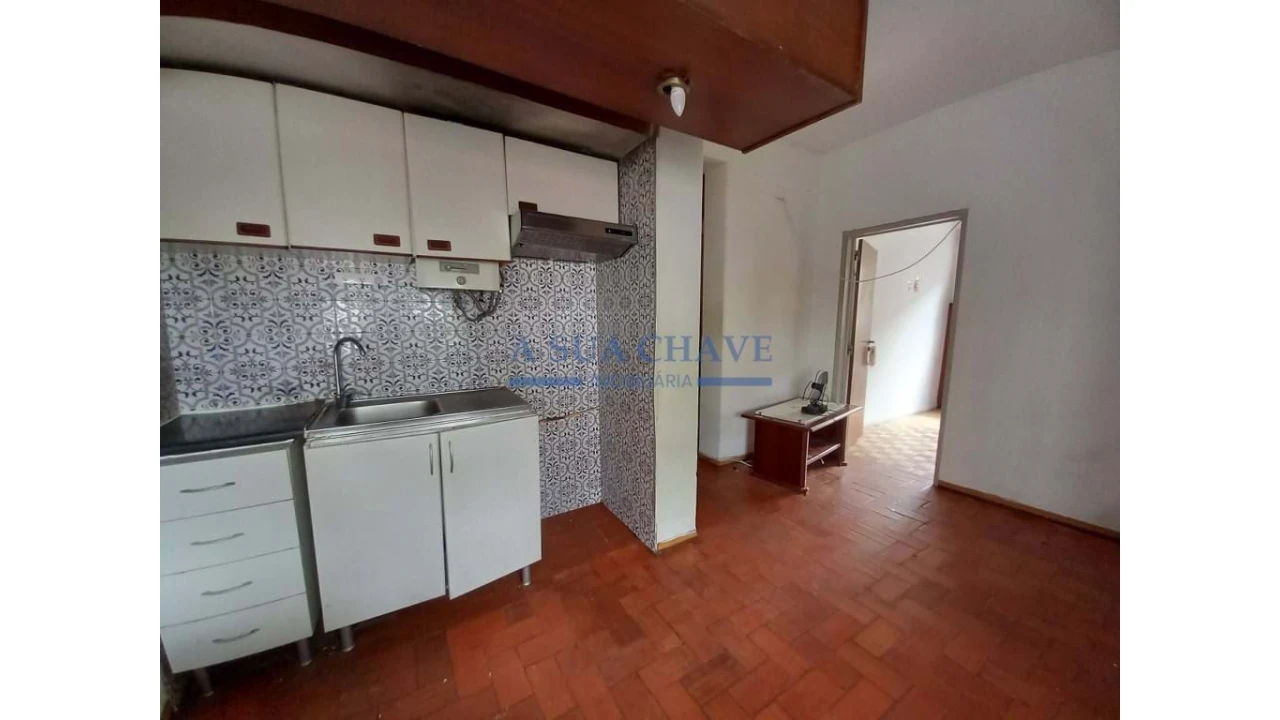 Apartamento T1 para Venda em Corroios Foto 10