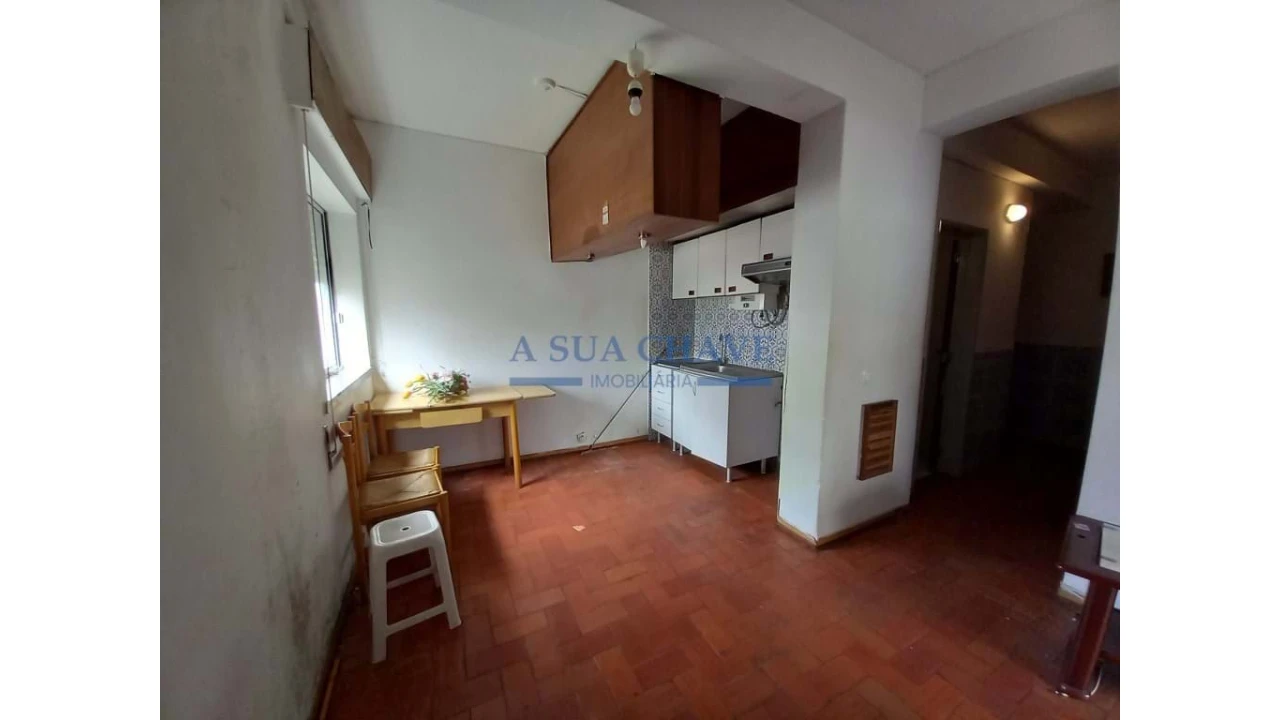 Apartamento T1 para Venda em Corroios Foto 6