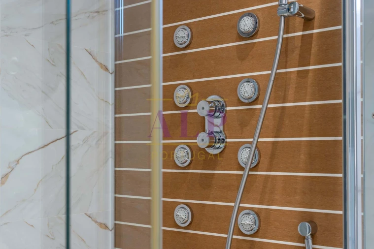 Moradia T3 para Venda em Lagos (São Sebastião e Santa Maria) Foto 15