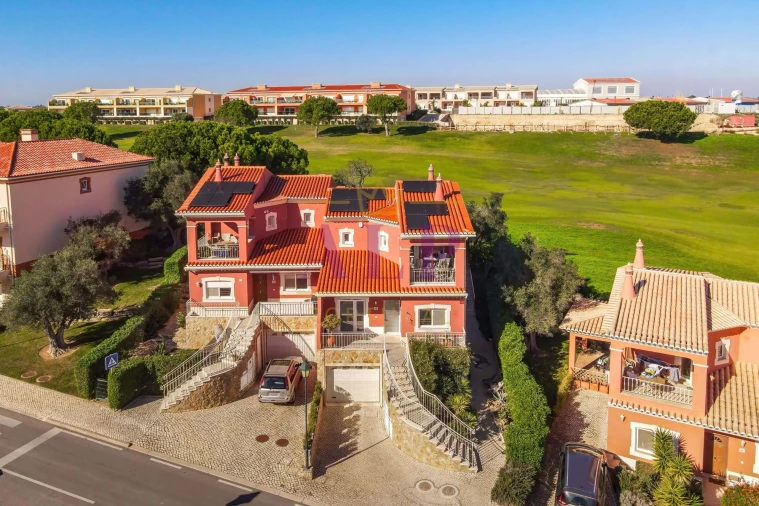 Moradia T3 para Venda em Lagos (São Sebastião e Santa Maria) Foto 46