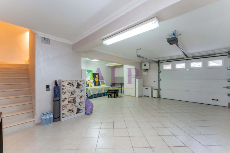 Moradia T3 para Venda em Lagos (São Sebastião e Santa Maria) Foto 33