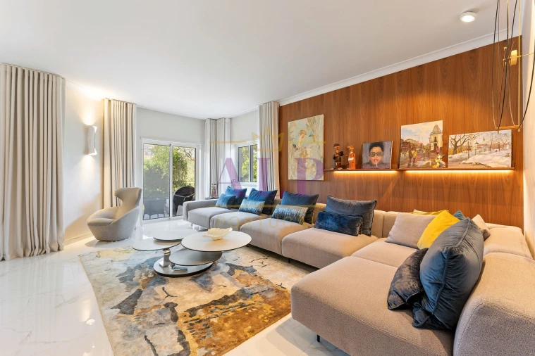 Moradia T3 para Venda em Lagos (São Sebastião e Santa Maria) Foto 35