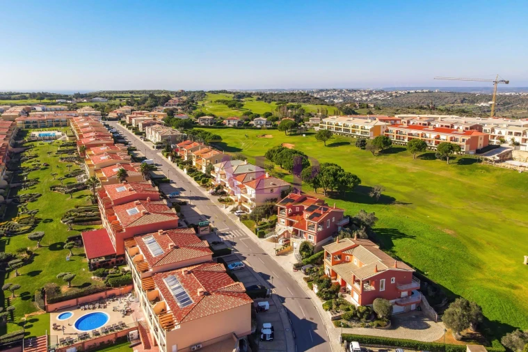 Moradia T3 para Venda em Lagos (São Sebastião e Santa Maria) Foto 47
