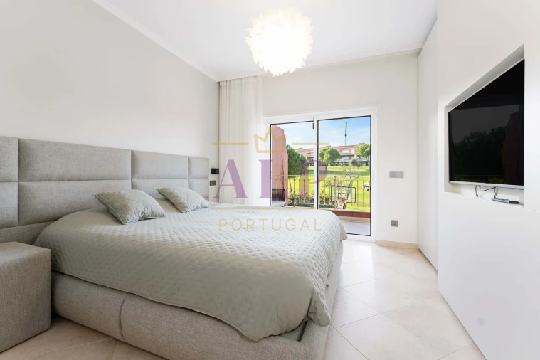 Moradia T3 para Venda em Lagos (São Sebastião e Santa Maria) Foto 9