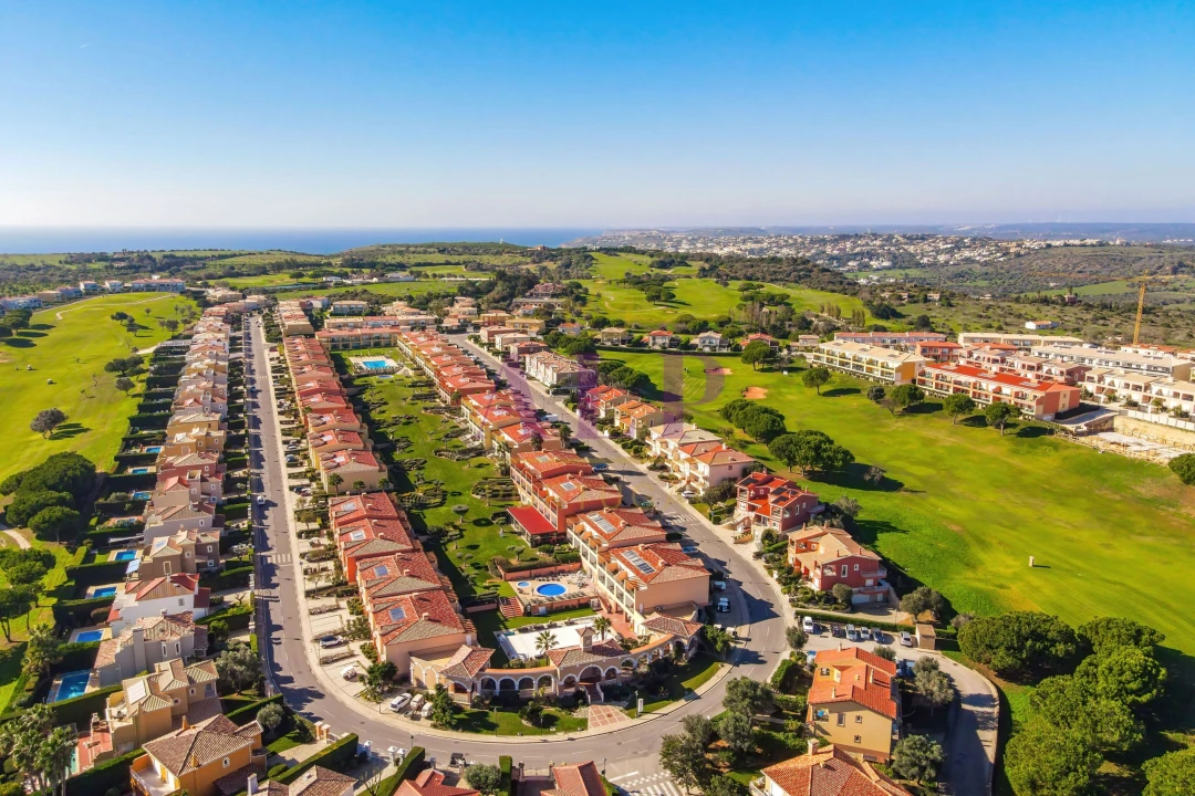 Moradia T3 para Venda em Lagos (São Sebastião e Santa Maria) Foto 48