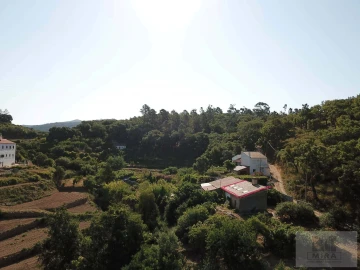 Quinta T2 para Venda em Monchique