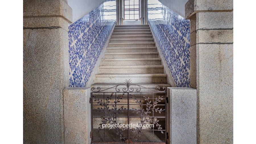 Moradia T8 para Venda em Escariz Foto 3