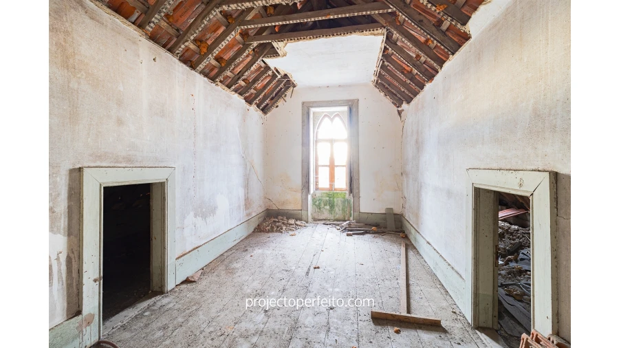 Moradia T8 para Venda em Escariz Foto 15