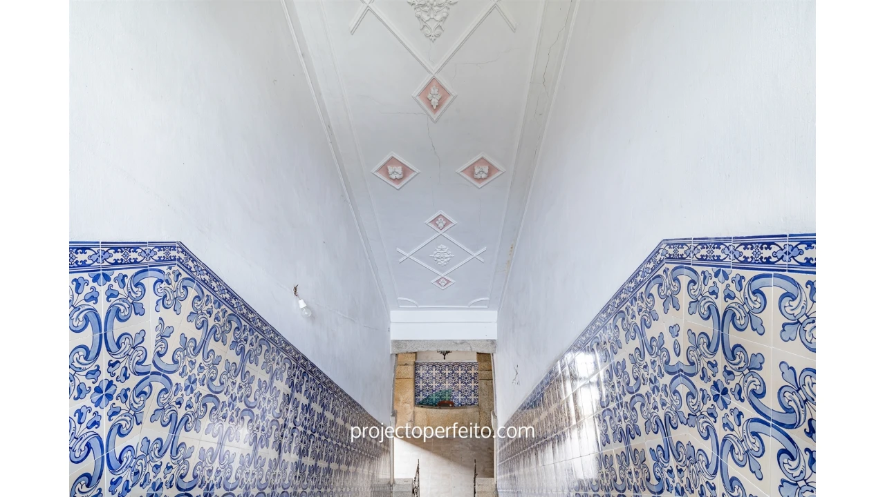 Moradia T8 para Venda em Escariz Foto 6