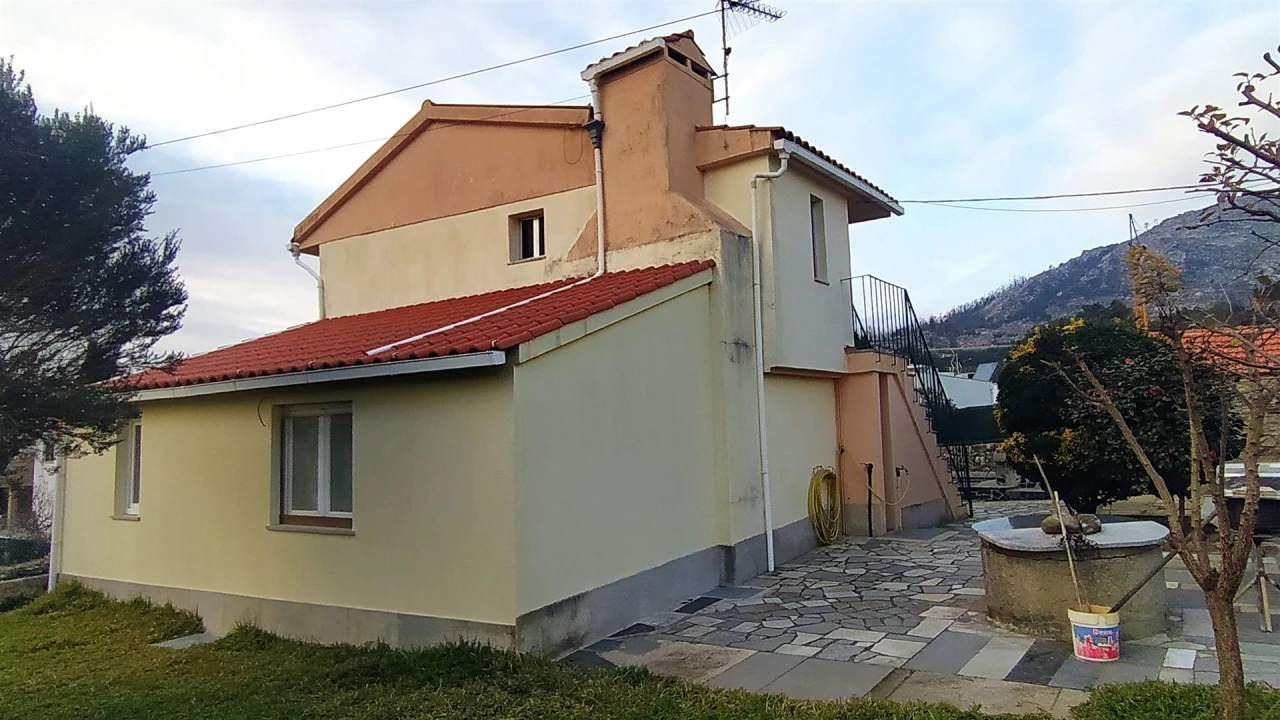 Moradia T7 para Venda em Vilar de Mouros Foto 4