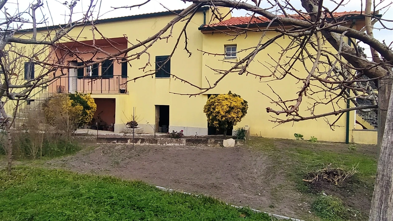 Moradia T7 para Venda em Vilar de Mouros Foto 14