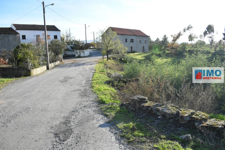 Quinta T0 para Venda em Peraboa Foto 10