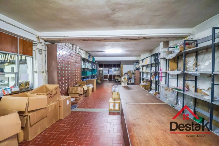Armazém para Venda em Viseu Foto 6