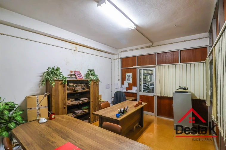 Armazém para Venda em Viseu Foto 2