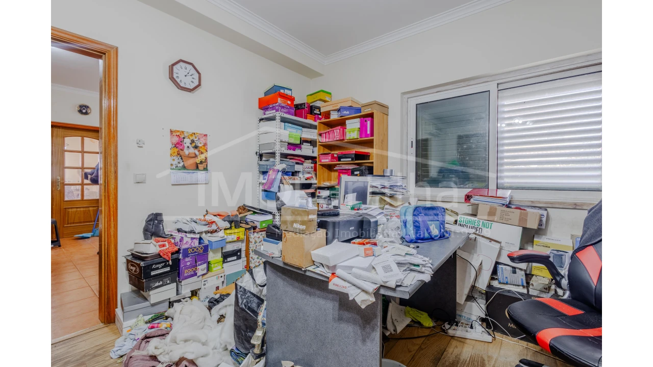 Moradia T5 para Venda em Algueirão-Mem Martins Foto 17