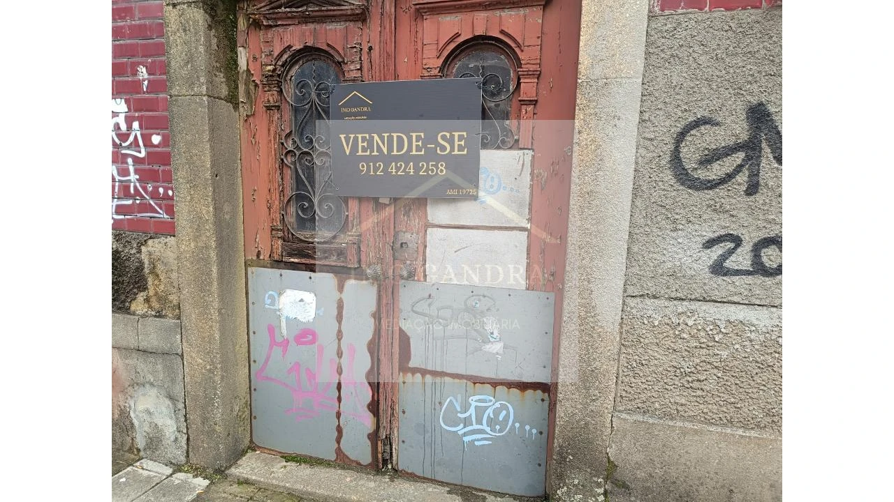 Moradia T5 para Venda em Valongo Foto 6