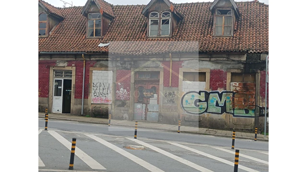 Moradia T5 para Venda em Valongo Foto 3