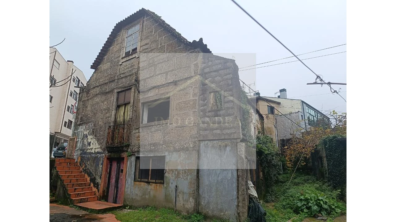 Moradia T5 para Venda em Valongo Foto 13