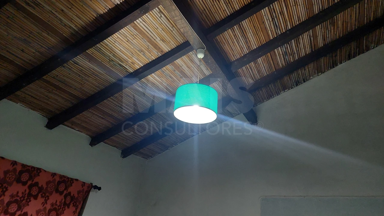 Moradia T5 para Venda em Santana da Serra Foto 11