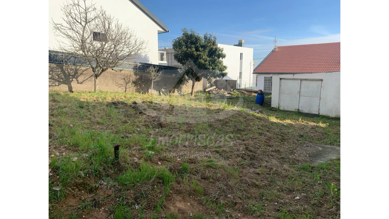Terreno para Venda em Póvoa de Santa Iria e Forte da Casa Foto 5