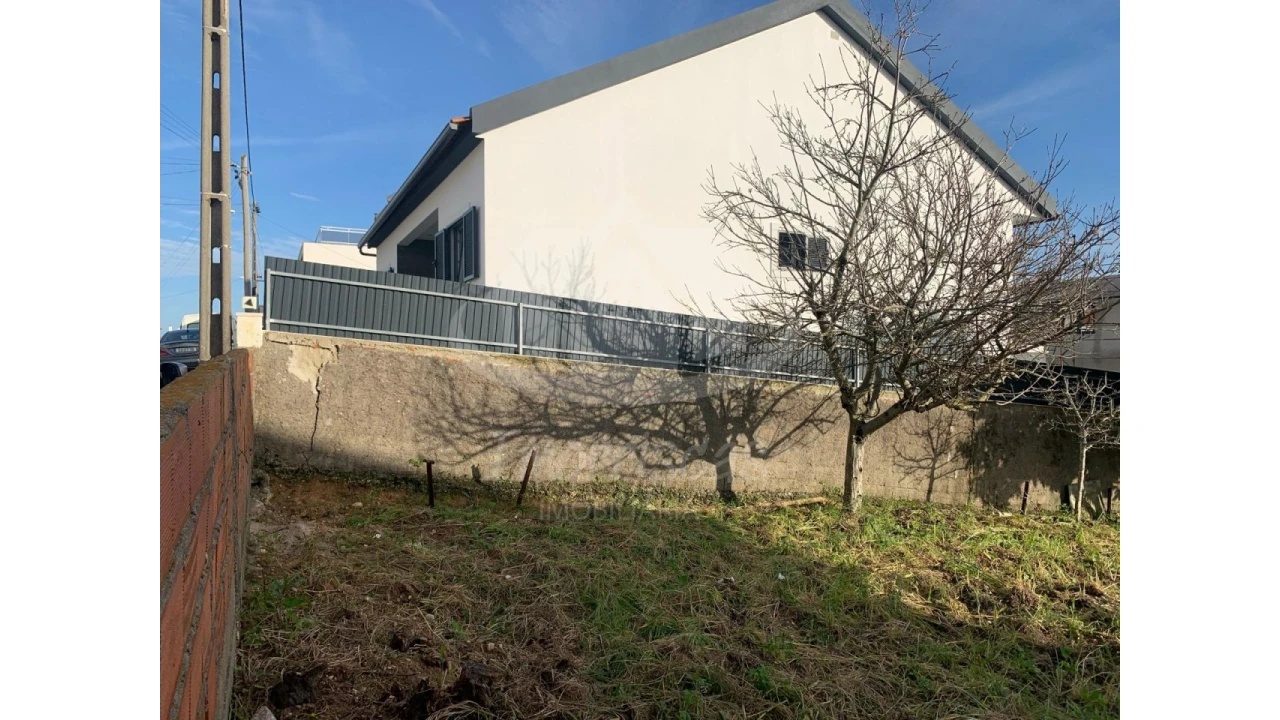 Terreno para Venda em Póvoa de Santa Iria e Forte da Casa Foto 7