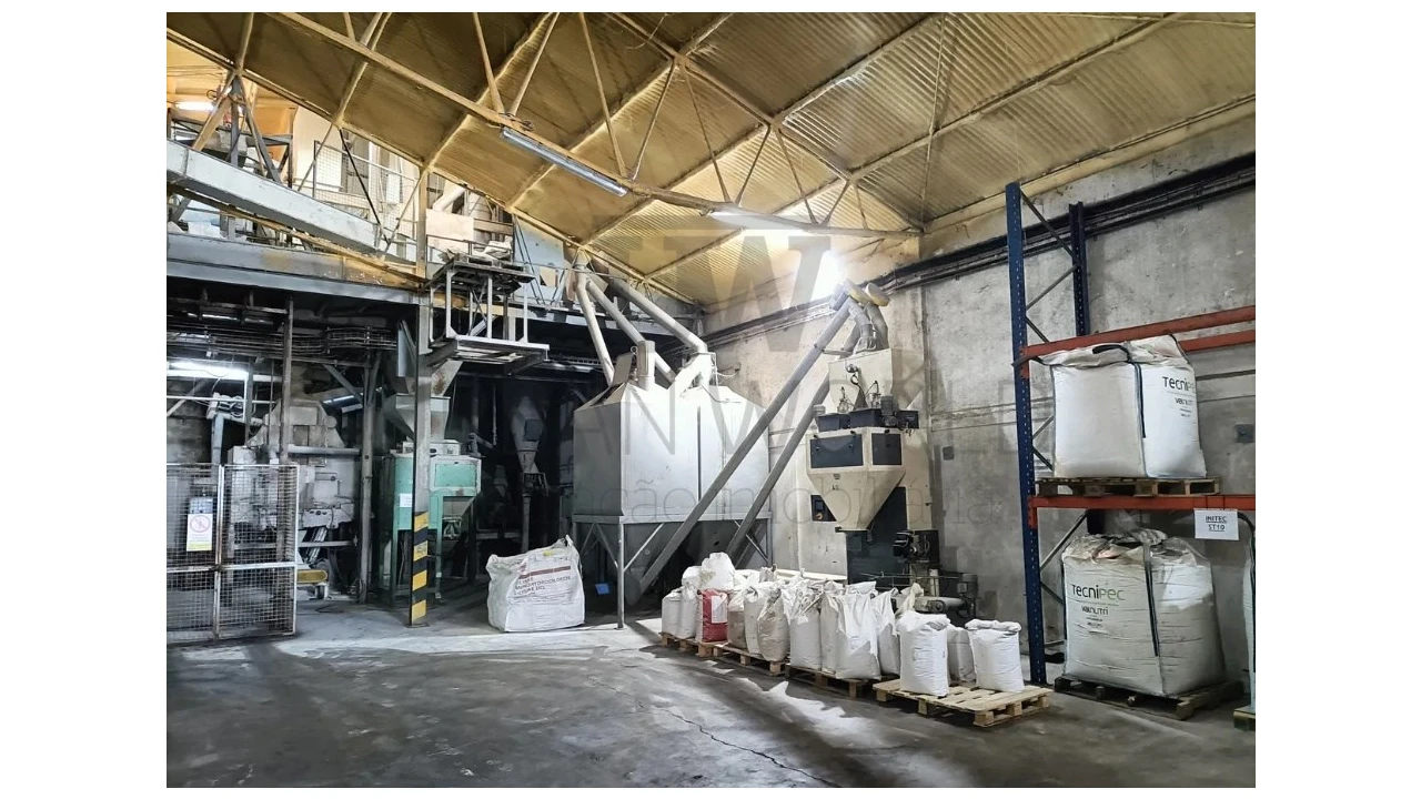 Armazém para Venda em Montalvo Foto 12