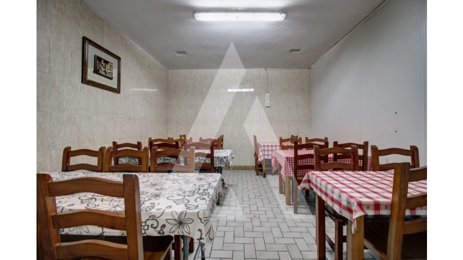 Negócio para Cedência de Quotas em Oiã Foto 15
