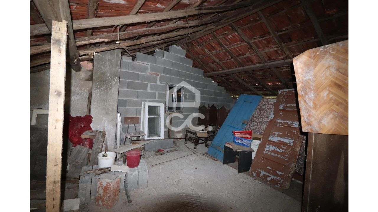 Moradia T2 para Venda em Avelar Foto 15