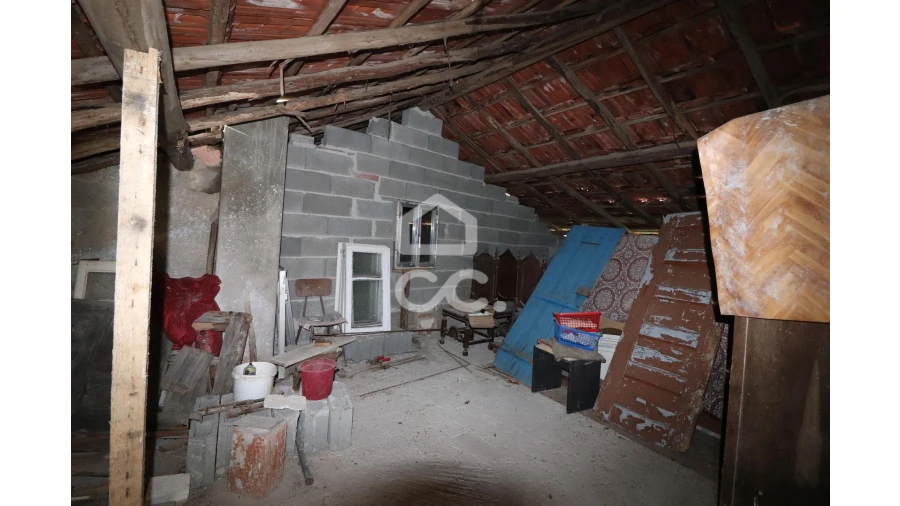 Moradia T2 para Venda em Avelar Foto 15