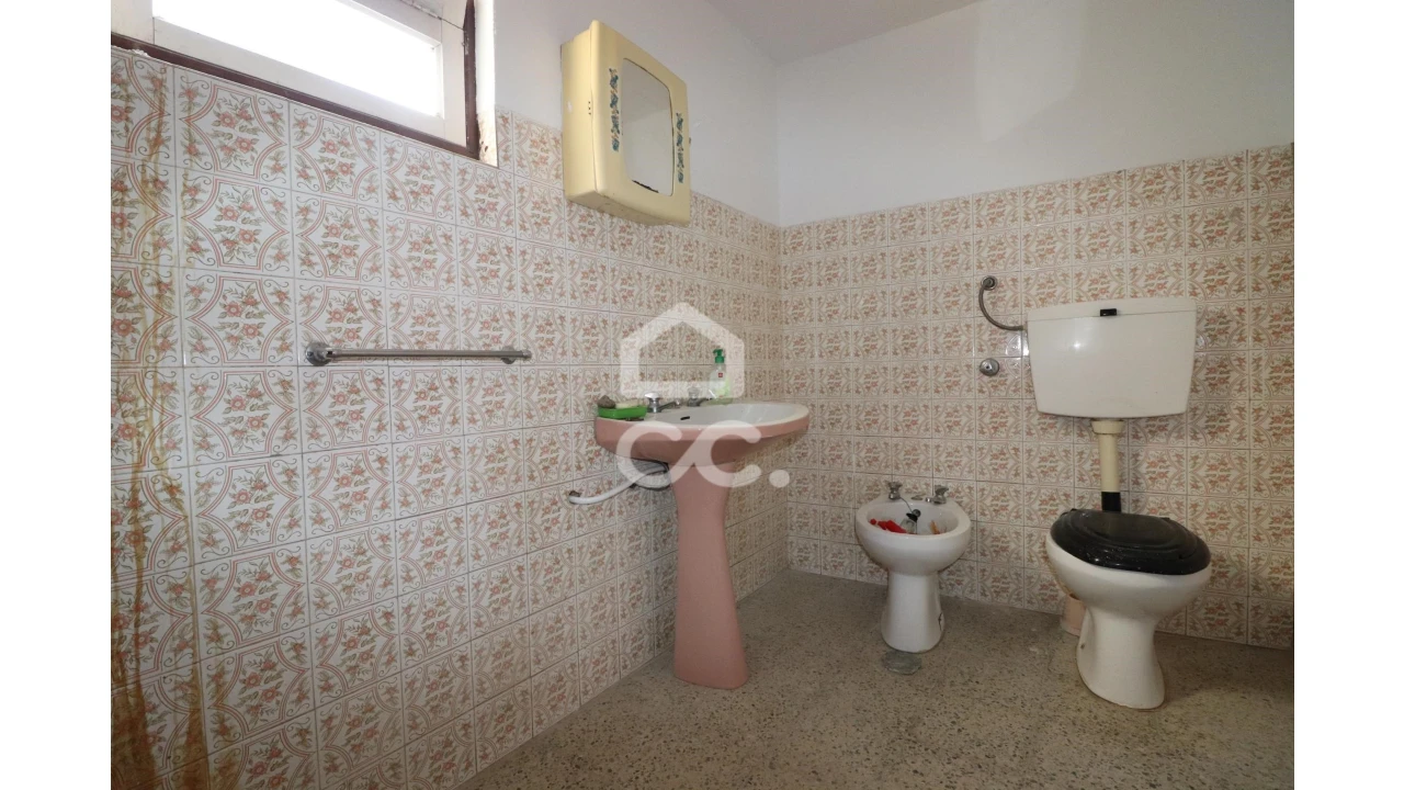 Moradia T2 para Venda em Avelar Foto 11