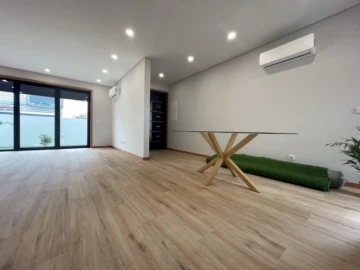 Moradia T3 para Venda em Madalena