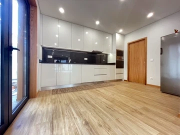 Moradia T3 para Venda em Madalena