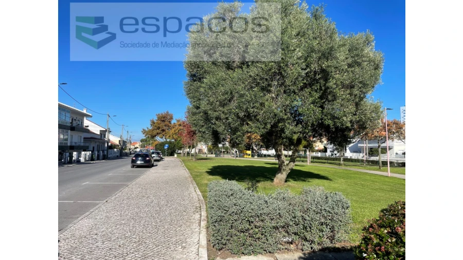 Loja para Venda em Corroios Foto 13