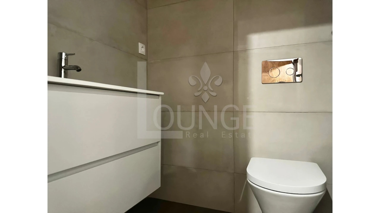 Apartamento T4 para Venda em Cedofeita, Santo Ildefonso, Sé, Miragaia, São Nicolau e Vitória Foto 17