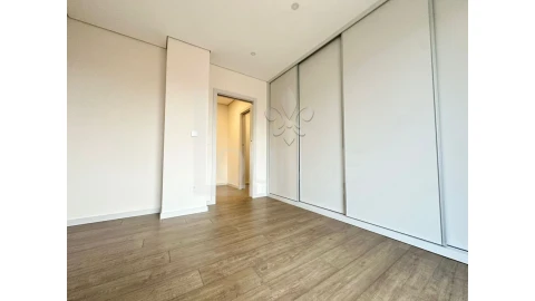 Apartamento T4 para Venda em Cedofeita, Santo Ildefonso, Sé, Miragaia, São Nicolau e Vitória