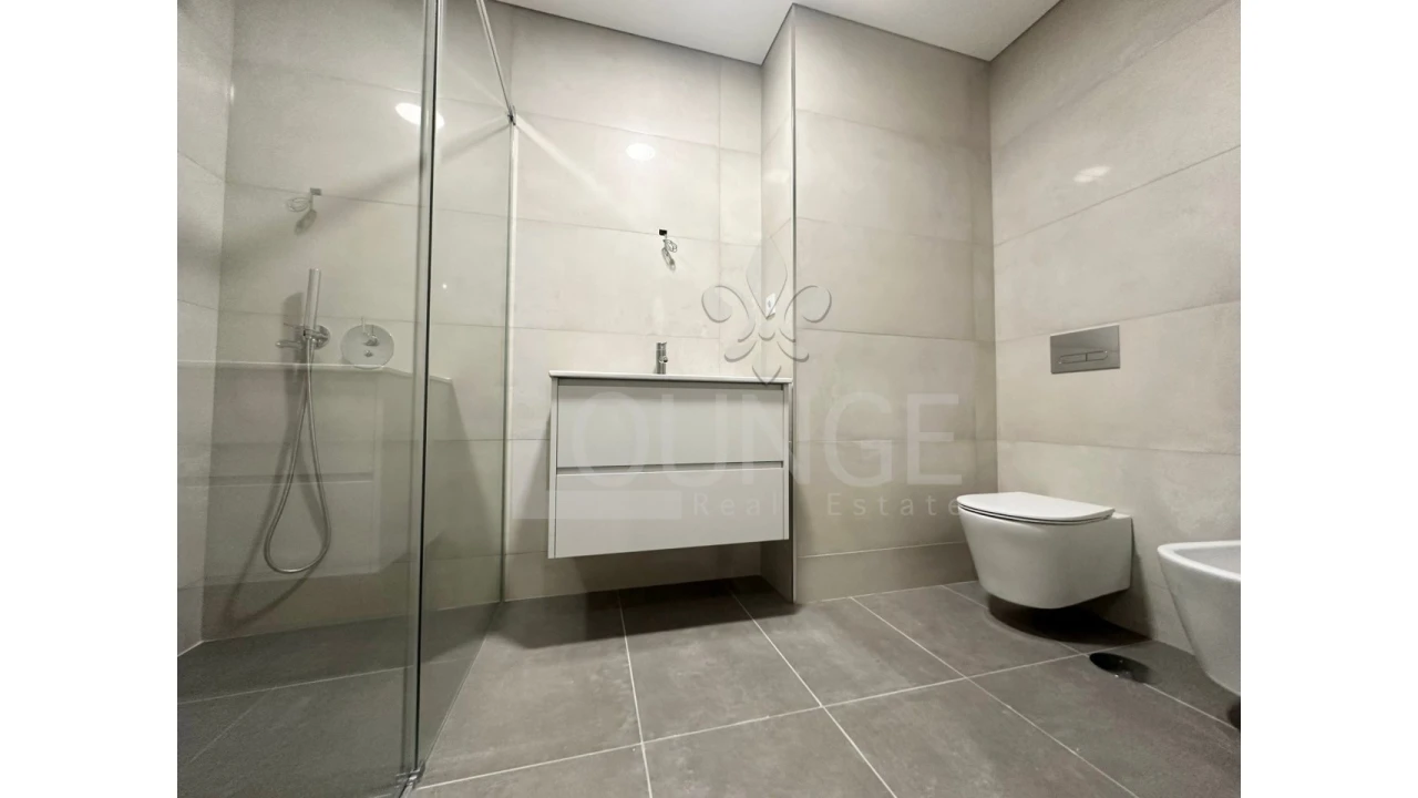 Apartamento T2 para Venda em Cedofeita, Santo Ildefonso, Sé, Miragaia, São Nicolau e Vitória Foto 18