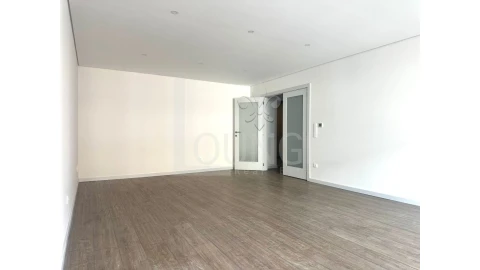 Apartamento T2 para Venda em Cedofeita, Santo Ildefonso, Sé, Miragaia, São Nicolau e Vitória