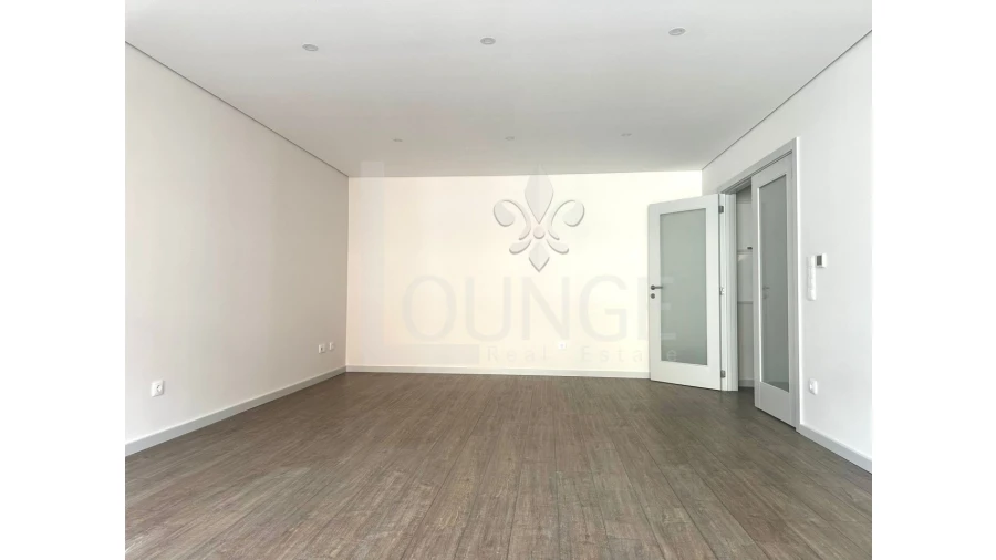 Apartamento T2 para Venda em Cedofeita, Santo Ildefonso, Sé, Miragaia, São Nicolau e Vitória Foto 5