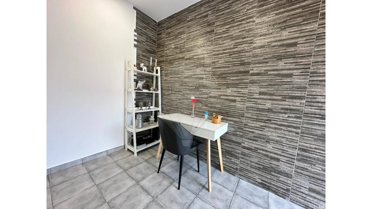 Loja para Venda em Seixal, Arrentela e Aldeia de Paio Pires Foto 17