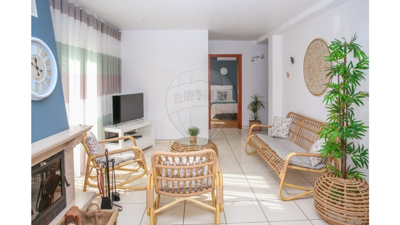 Moradia T3 para Arrendamento em São Pedro da Cadeira Foto 14