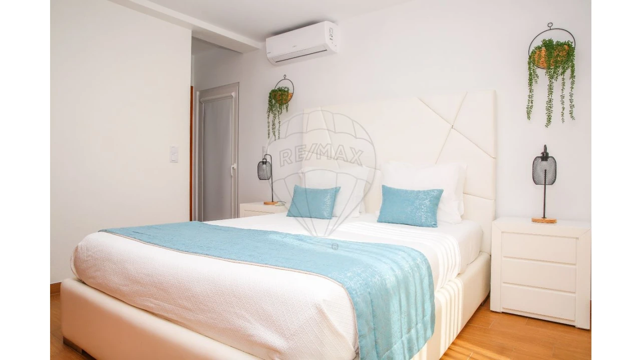 Moradia T3 para Arrendamento em São Pedro da Cadeira Foto 23